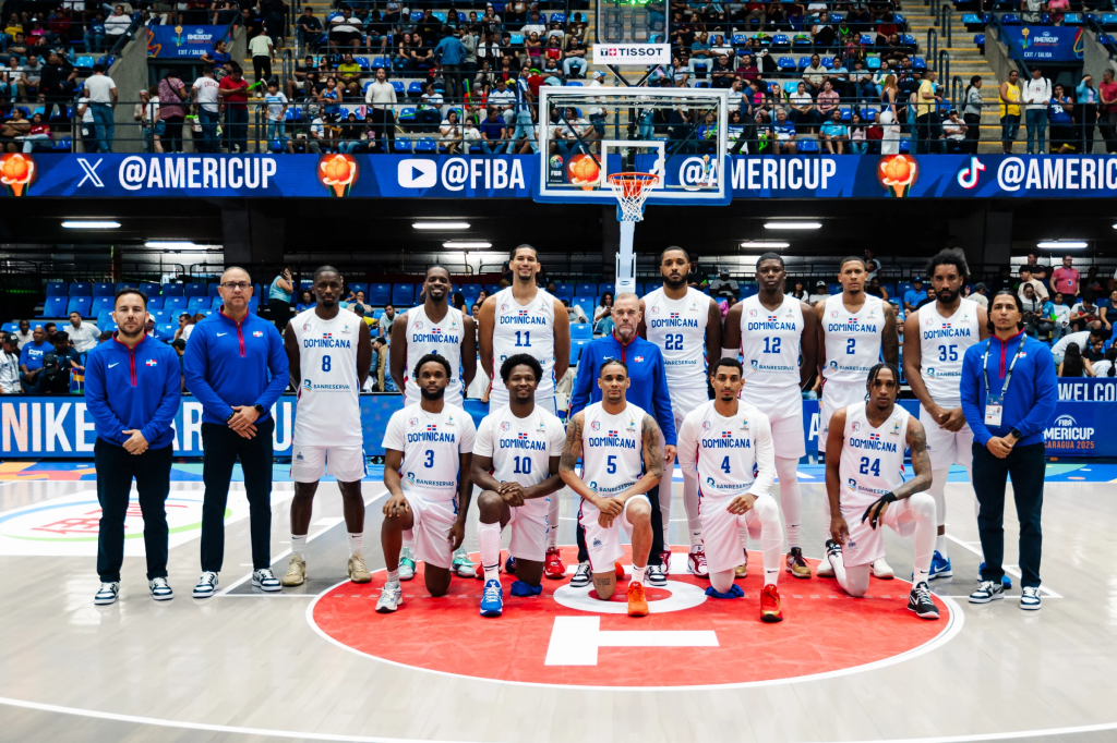 Equipo dominicano para el AmeriCup 2025. (Crédito: FIBA)