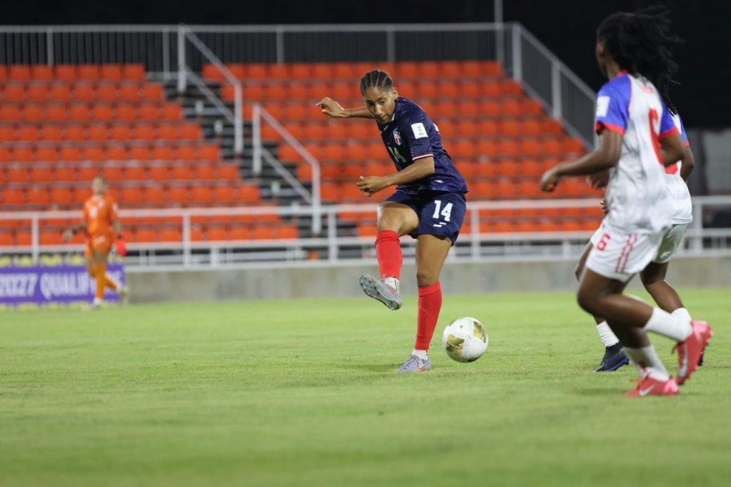 Lucía Marte, convocada por la selección femenina de fútbol. (Crédito: Prensa FEDOFUTBOL)